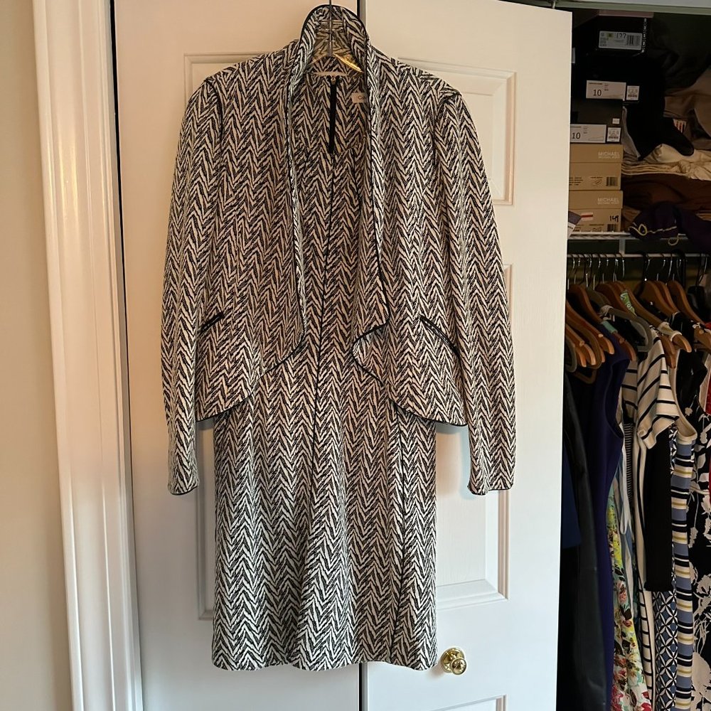 Calvin Klein Black & White Abstract Pattern Dress & Jacket with Vinyl Trim